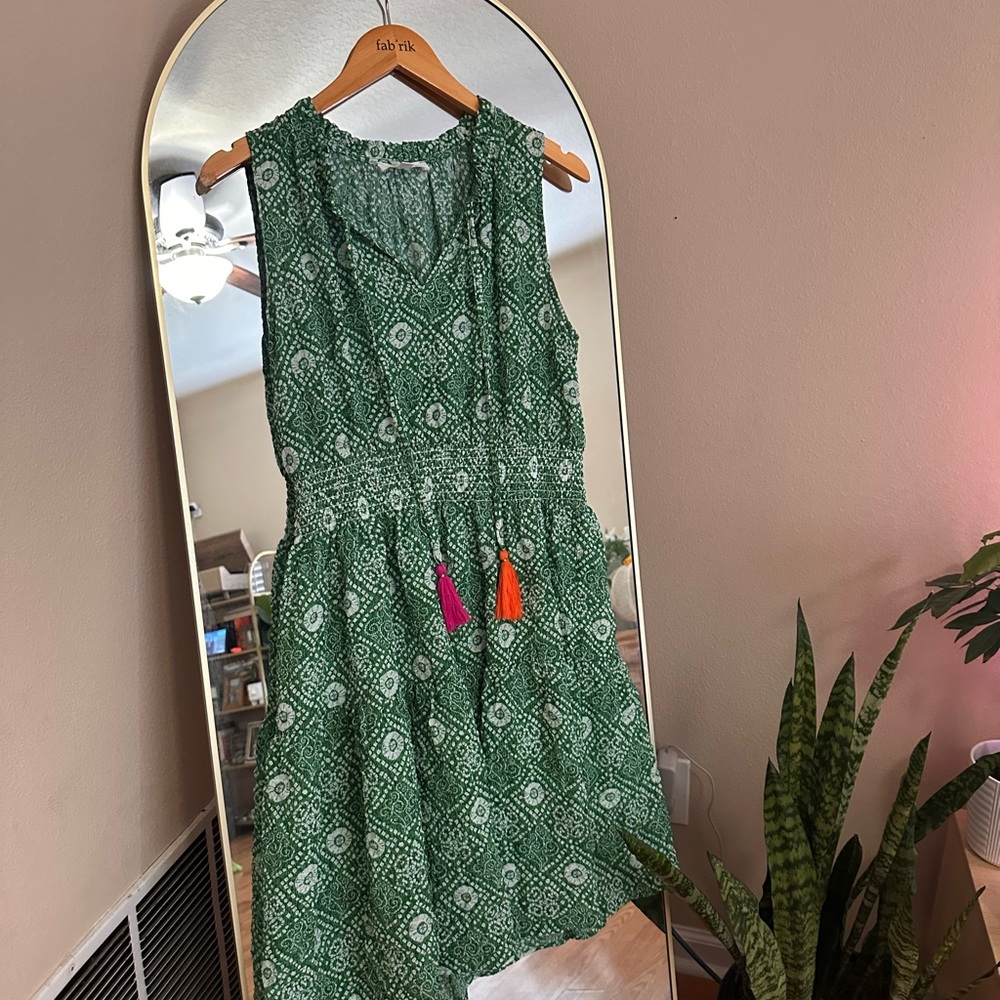 Green Patterned Sleeveless Dress with Tassels